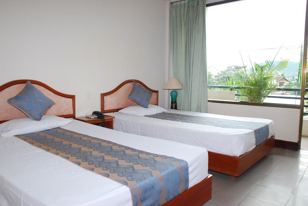 Ngu Binh Hue Hotel Exterior foto